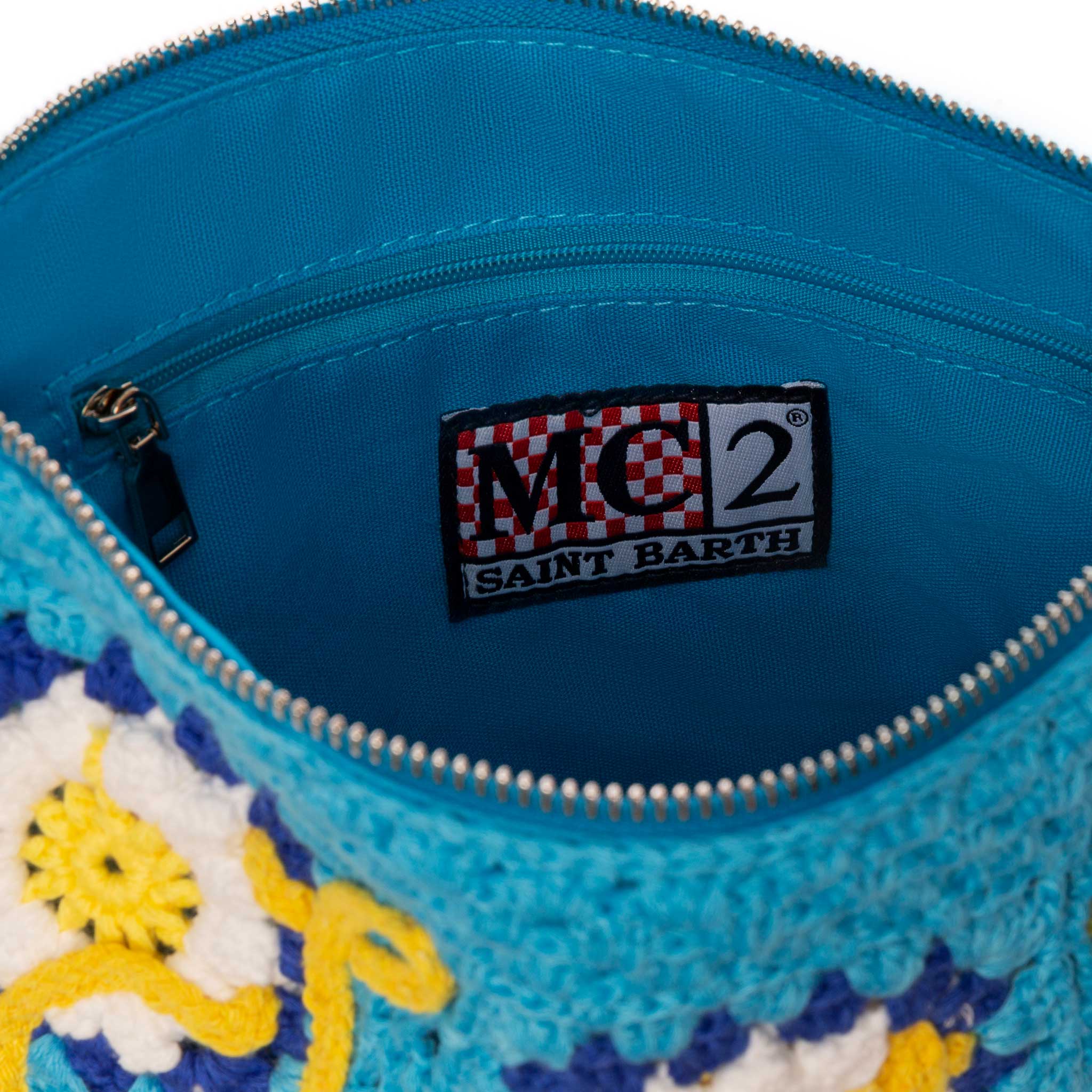 Parisienne crochet pouch bag with daisy embroidery - Image 5